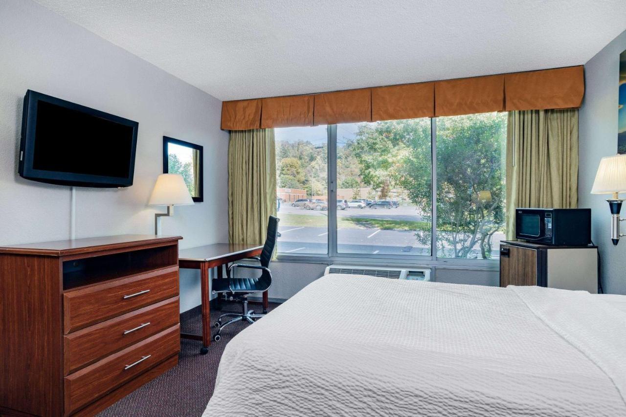 Hotel Days By Wyndham 2*