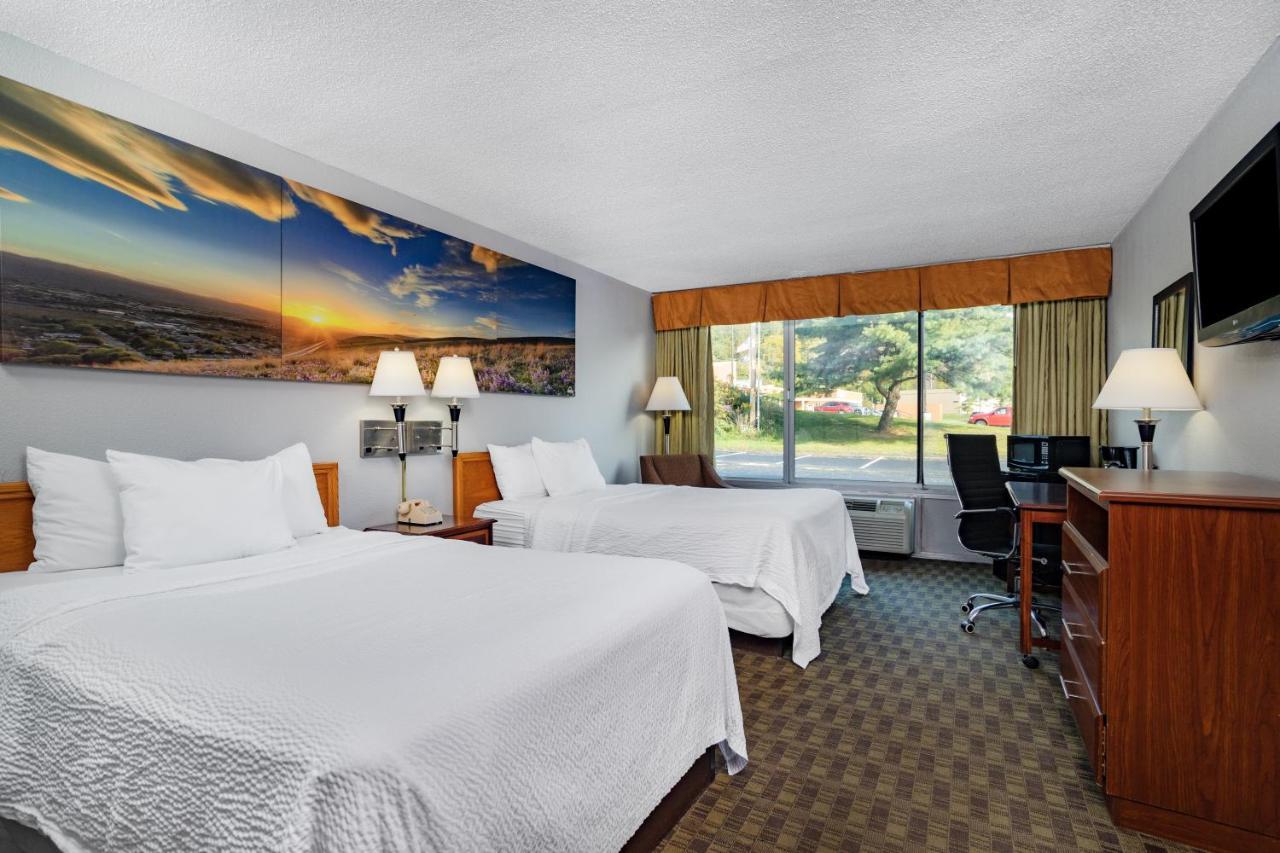 Days By Wyndham Hotel